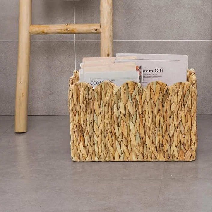 Eleganter handgefertigter geflochtener Zeitschriftenorganisator Karnz