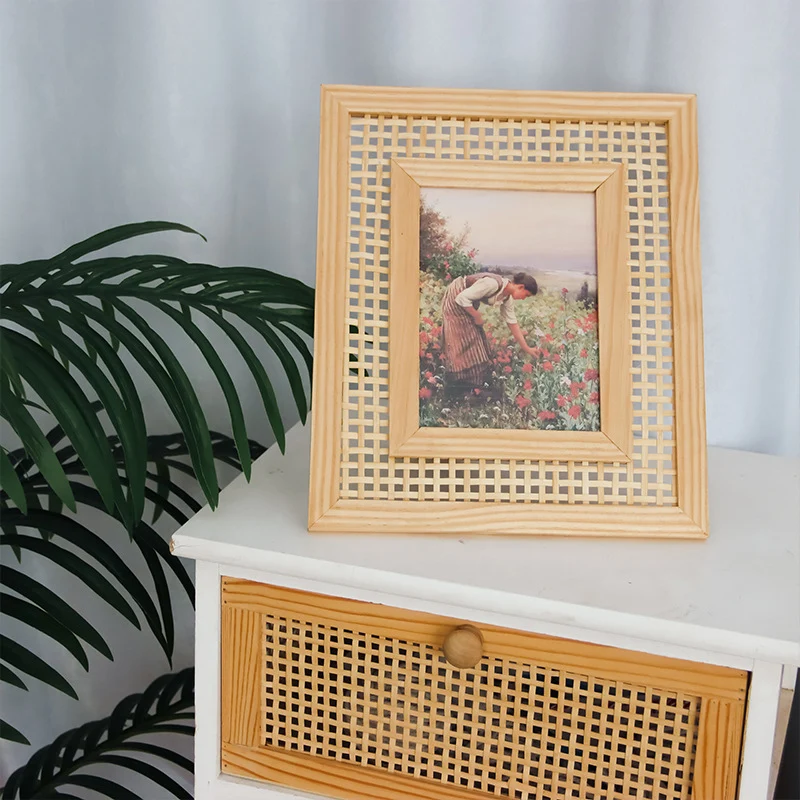 Dekorativer Woven-Fotohalter Karnz