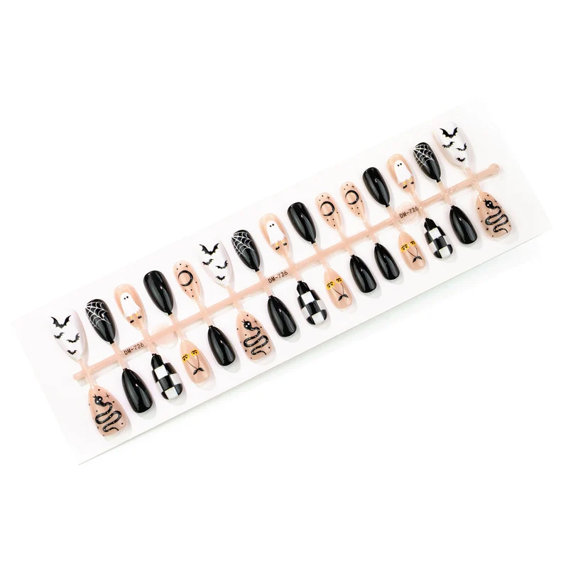 Themen Press-On Nagelkunst Set mit Halloween-Designs