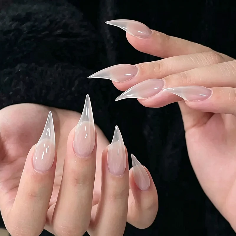 Scharfe Stiletto Press-On Nagelset