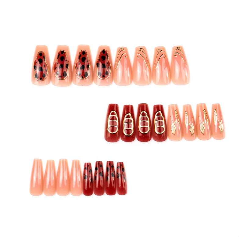 Luxuriöses Künstlerisches Press-On Nagelkunst-Set