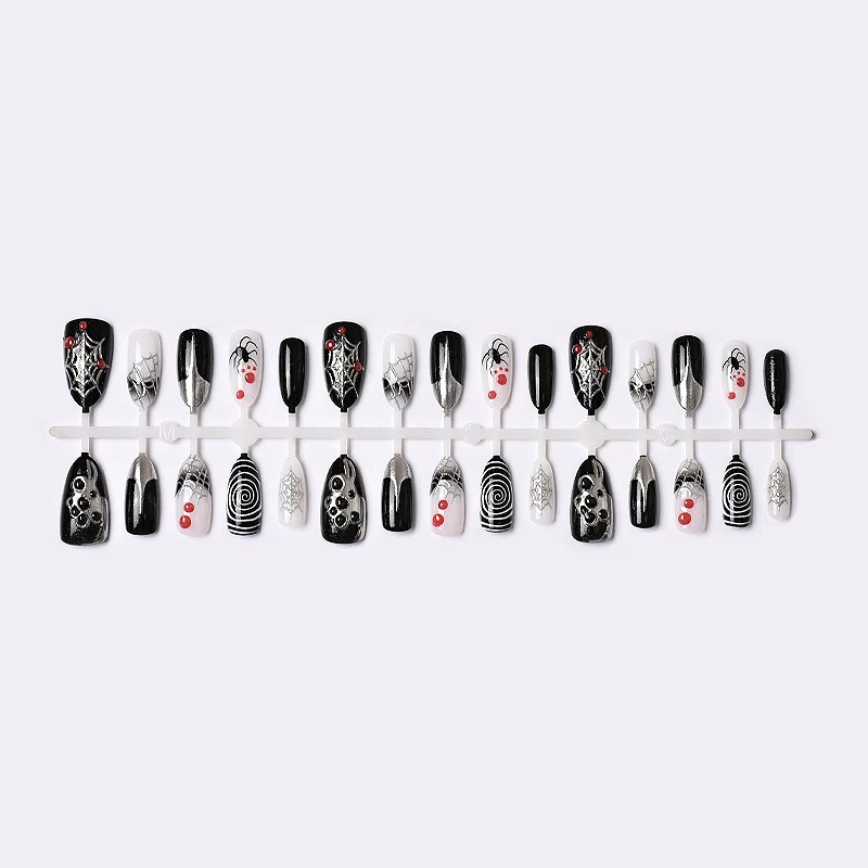 Gothic-Themen Press-On Nagelkunst
