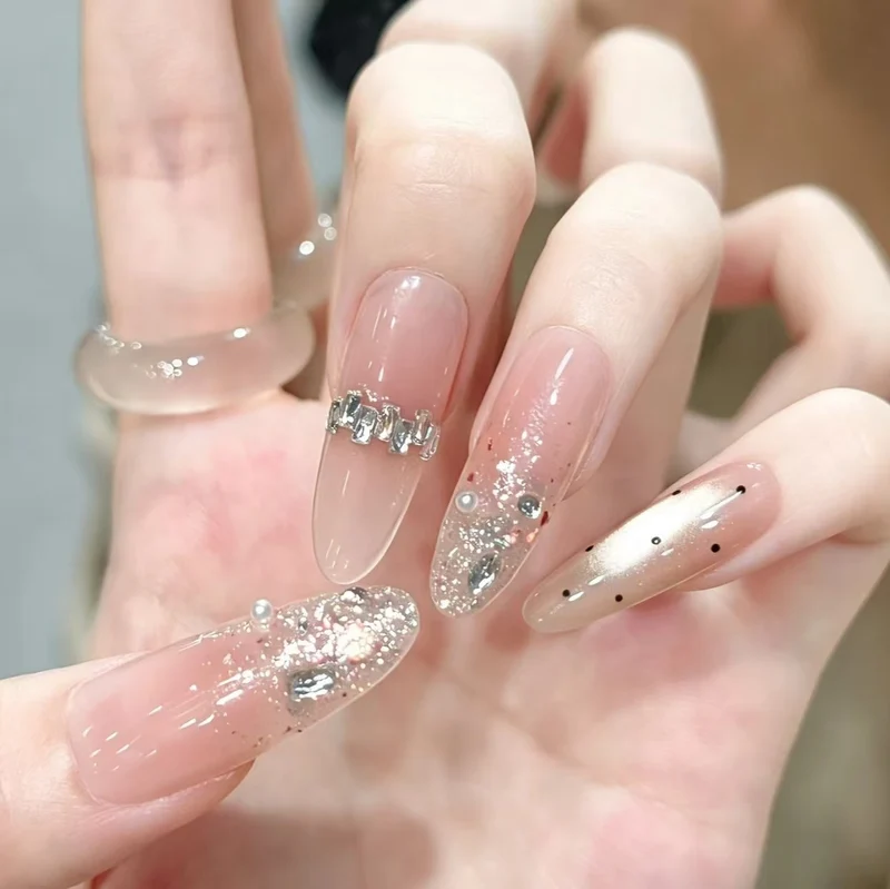 Elegante Press-On Nagelverlängerungen