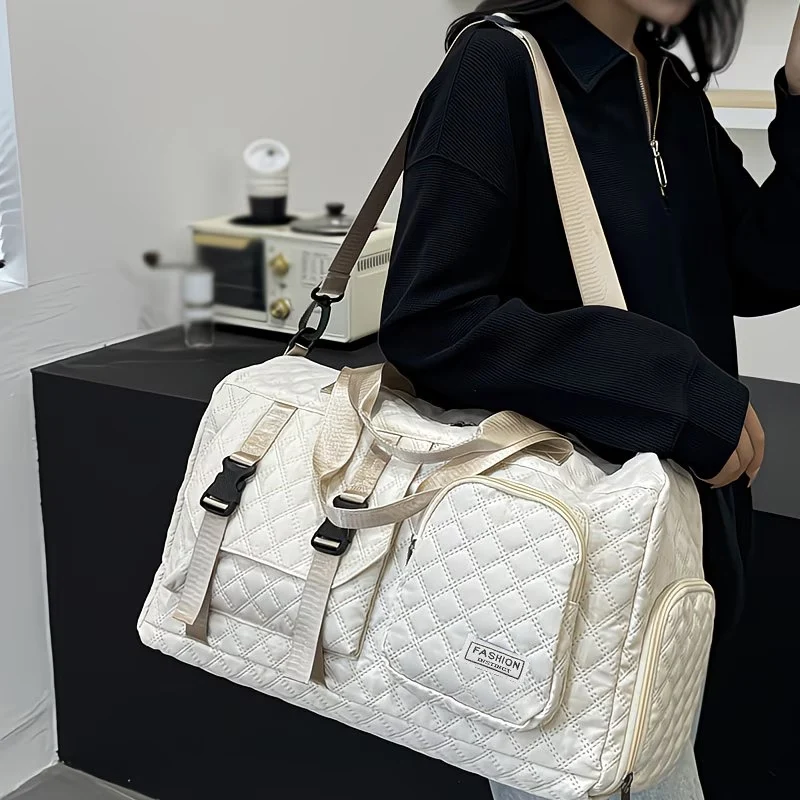 Vielseitige gesteppte Reisetasche Karnz