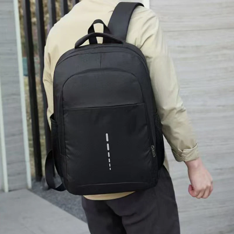 Vielseitiger Laptop-Rucksack Karnz