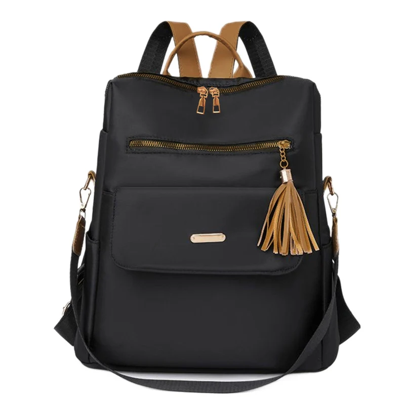 Multifunktionaler Rucksack mit dekorativem Quast Karnz