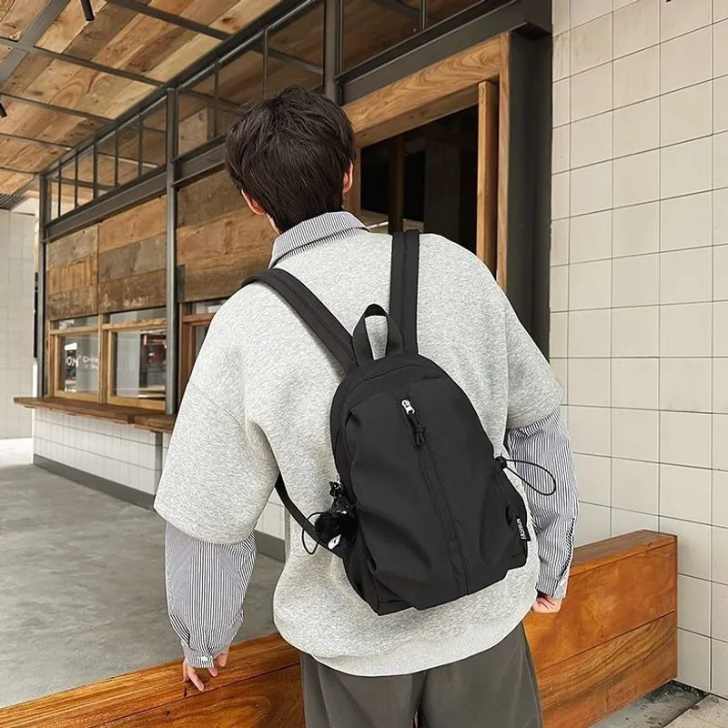 Moderner kompakter Reise-Rucksack Karnz