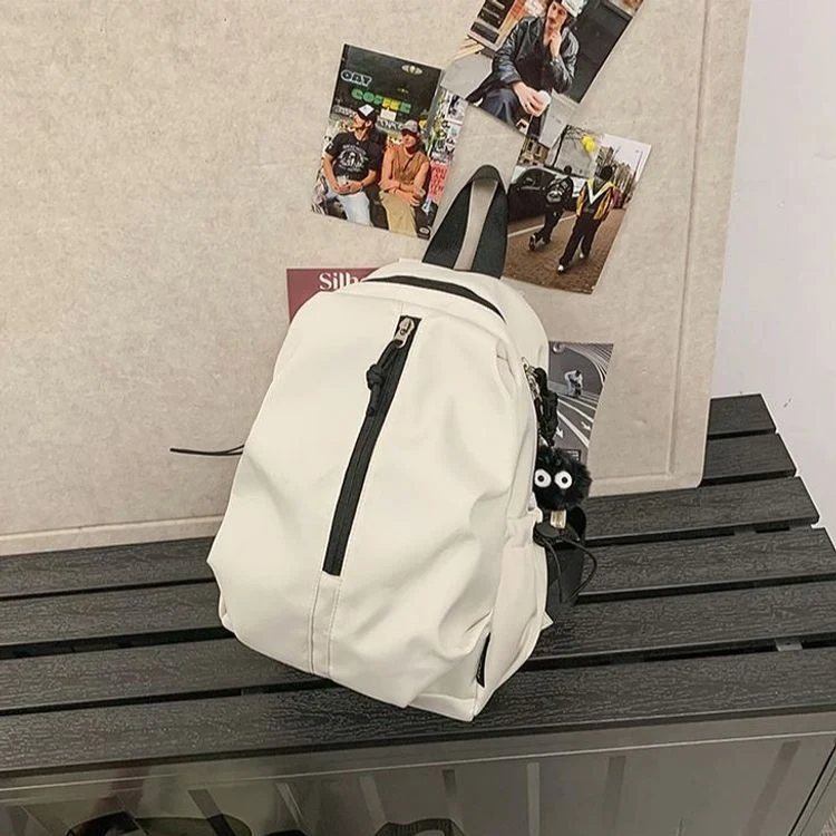 Moderner kompakter Reise-Rucksack Karnz