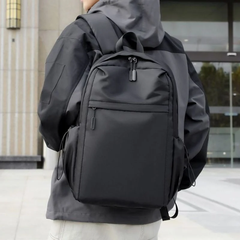 Leichter und langlebiger Urban Rucksack Karnz