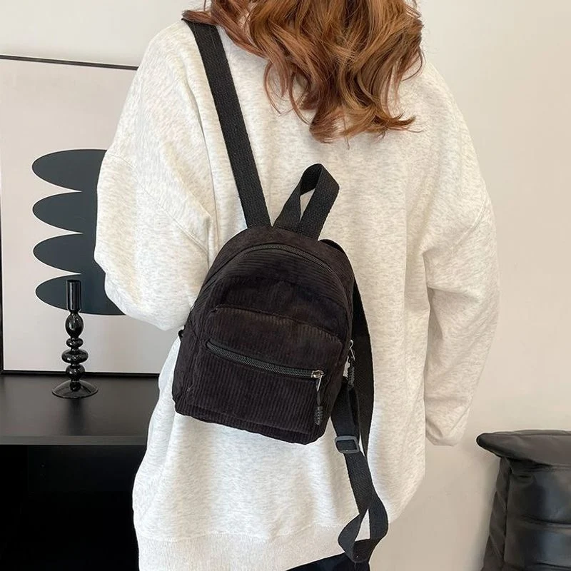 Kompakter Cord-Ripp- Mini-Rucksack Karnz