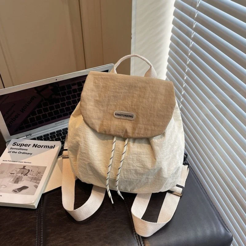 Bequeme Rucksack mit Kordelzugverschluss Karnz