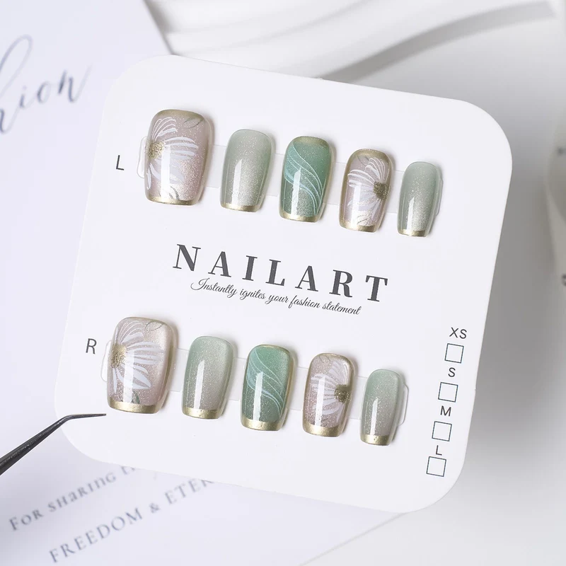 Stylisches Press-On-Nagelset