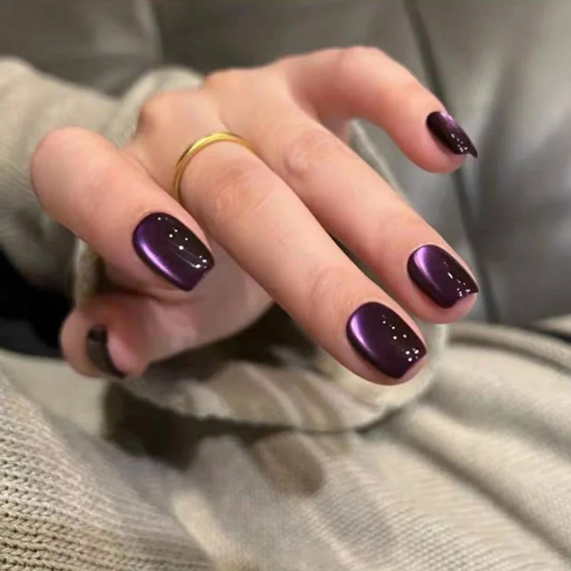 Stylische dekorative Nagelkunst