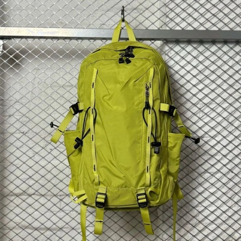 Vielseitiger Outdoor-Abenteuer-Rucksack Karnz