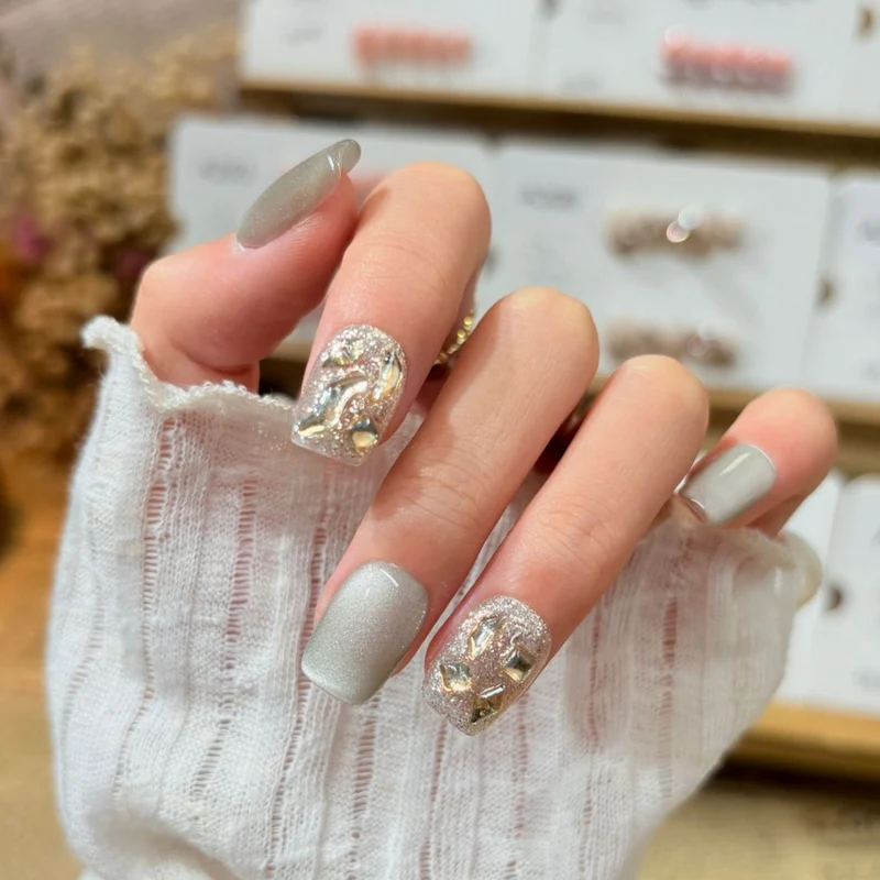 Glamouröse Nagelkunst Verbesserungen