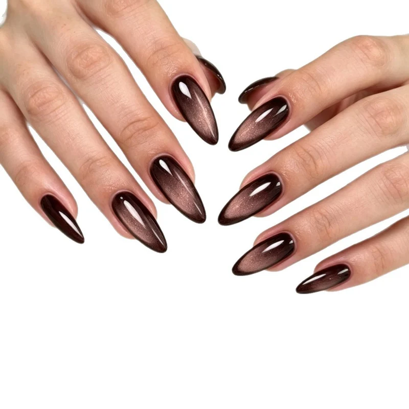 Elegantly gestaltetes Acryl-Nagelset