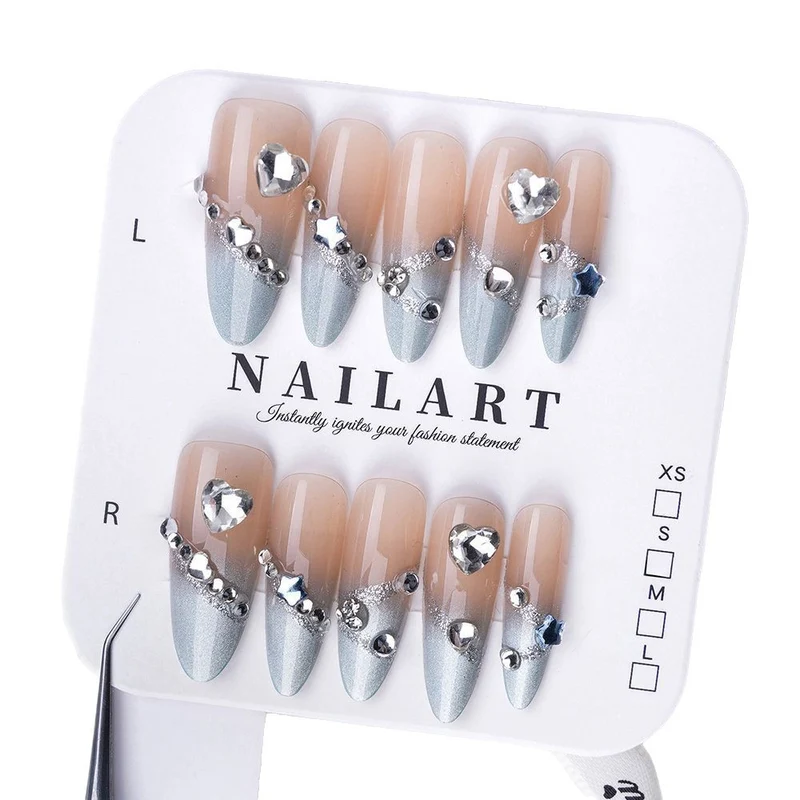 Elegante Ombre Stiletto Nagelverlängerungen