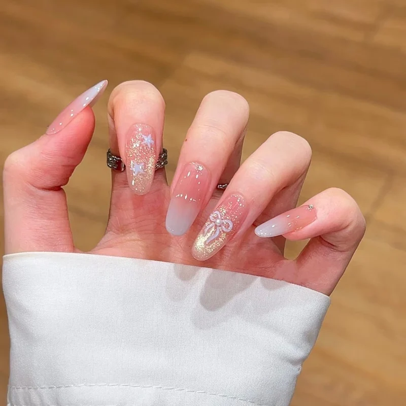 Elegante Florale Gel-Nagelverzögerungen