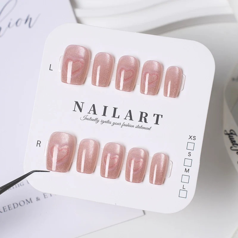 Dekorativer Stiletto Press-On Nagelset
