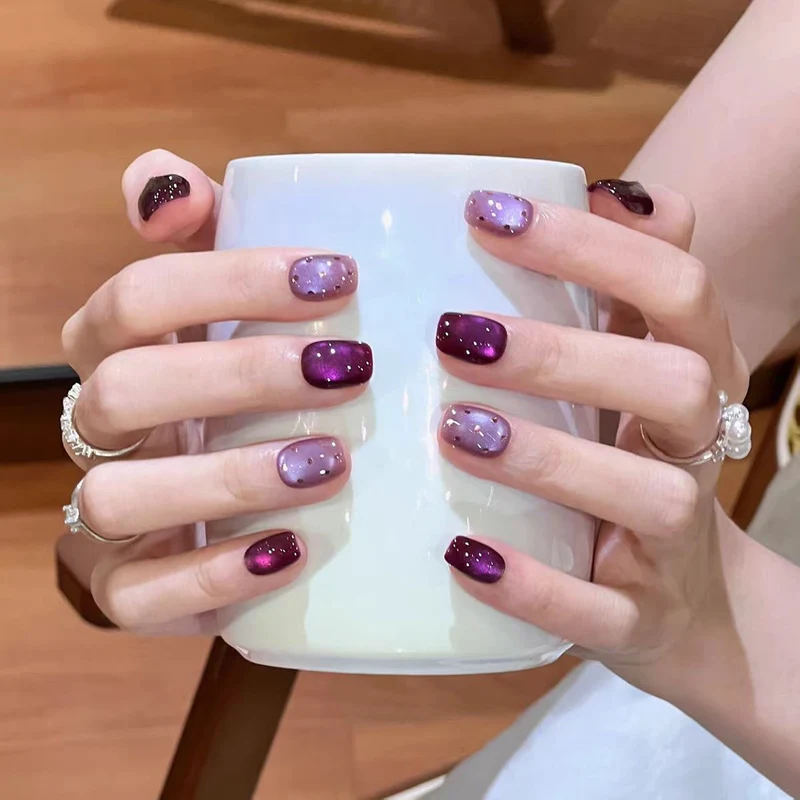 Dekorative Stiletto Press-On Nagelverlängerungen