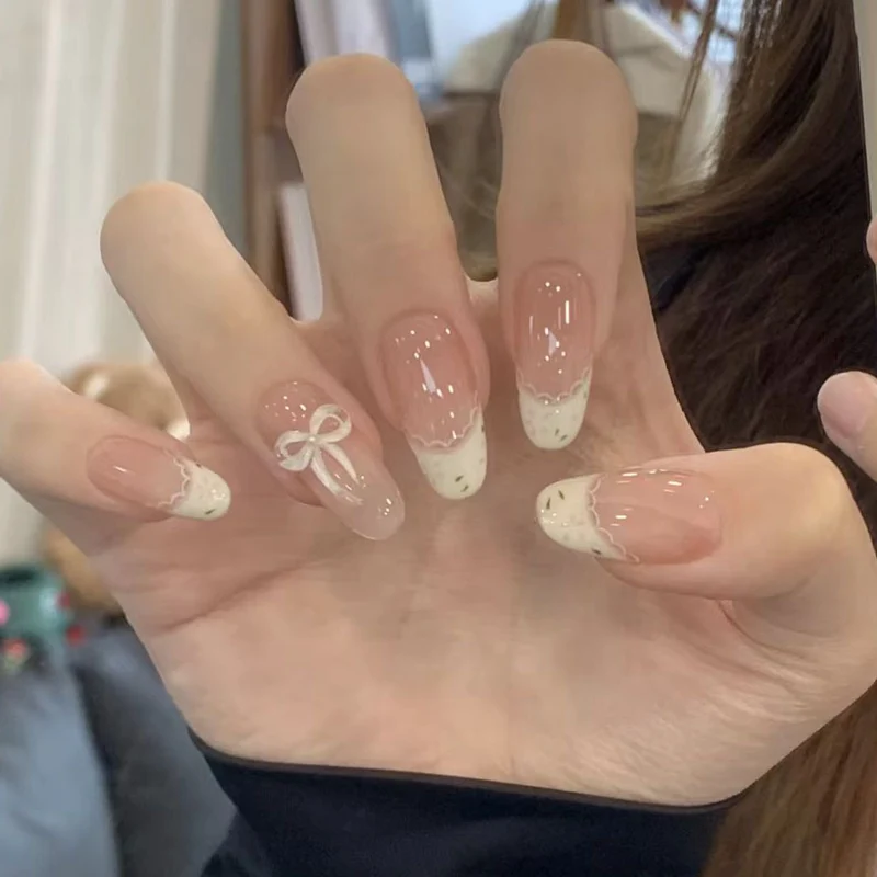 Dekorative Nagelverstärkungen