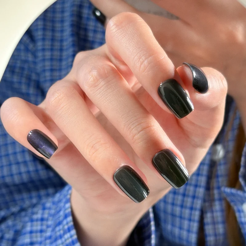Dekorative Nagelkunst