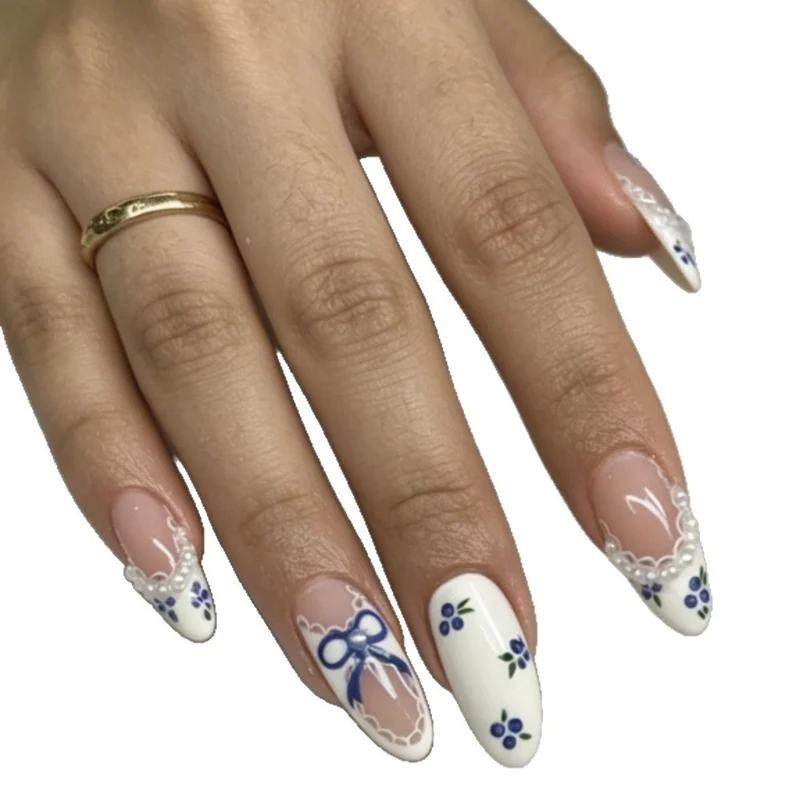 Dekorative Lange Stiletto Druck-Nägel