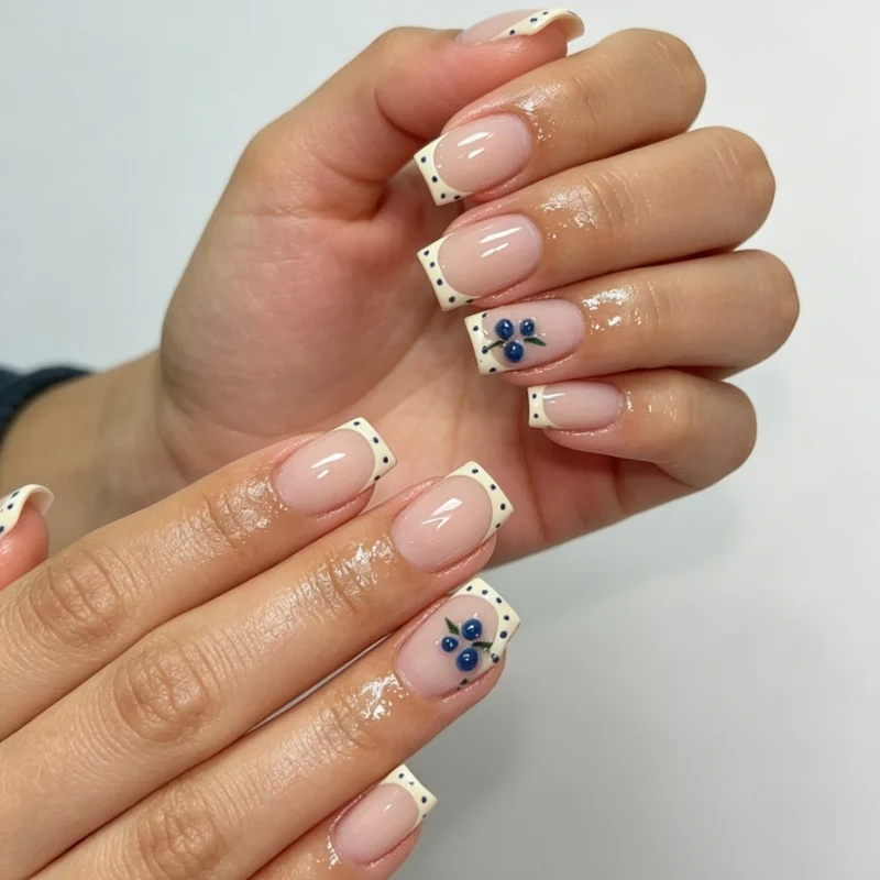 Dekorative Französische Spitzen-Nagelverstärkungen