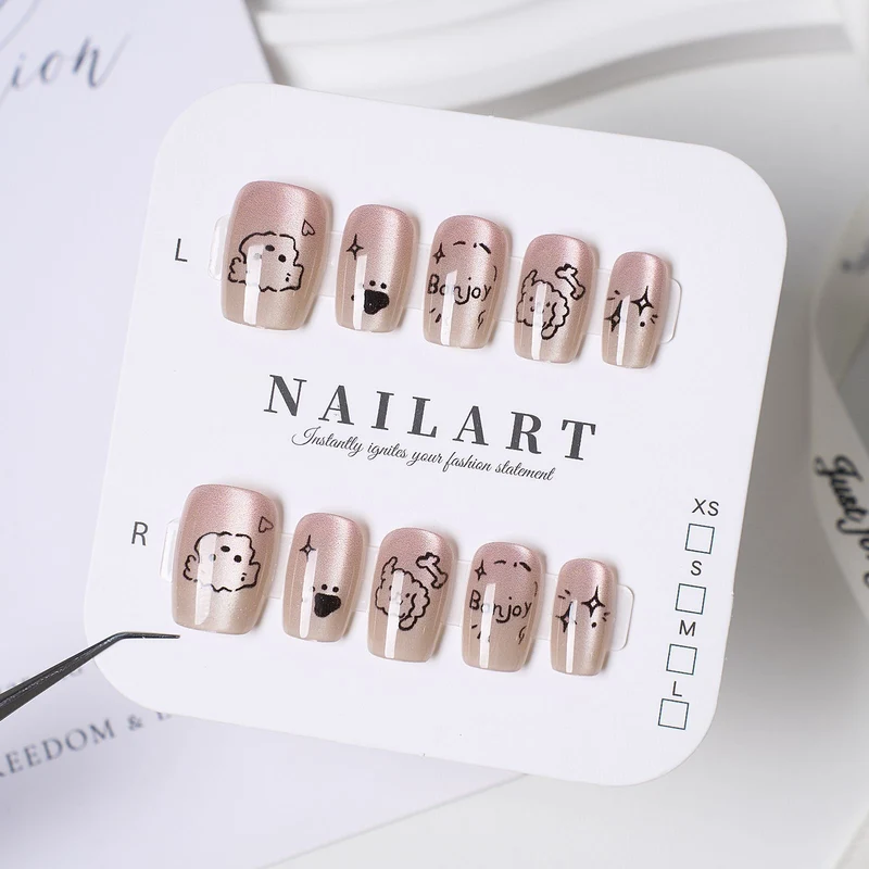 Dekorativer Schmetterlings-verzierter Press-On Nagelset