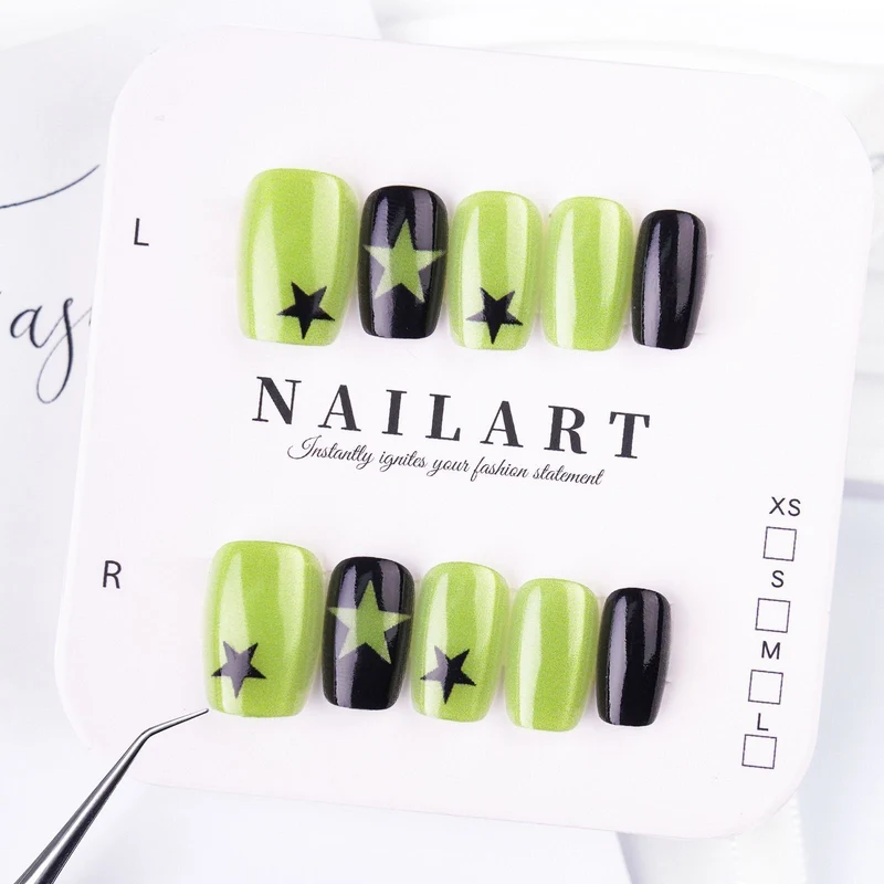 Schmetterling-inspirierte Stiletto Press-On Nägel