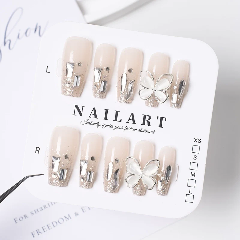 Schmetterling-inspirierte Stiletto Press-On Nägel