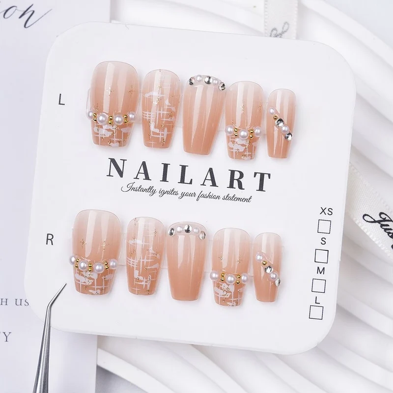 Schmetterling-inspirierte Stiletto Press-On Nägel