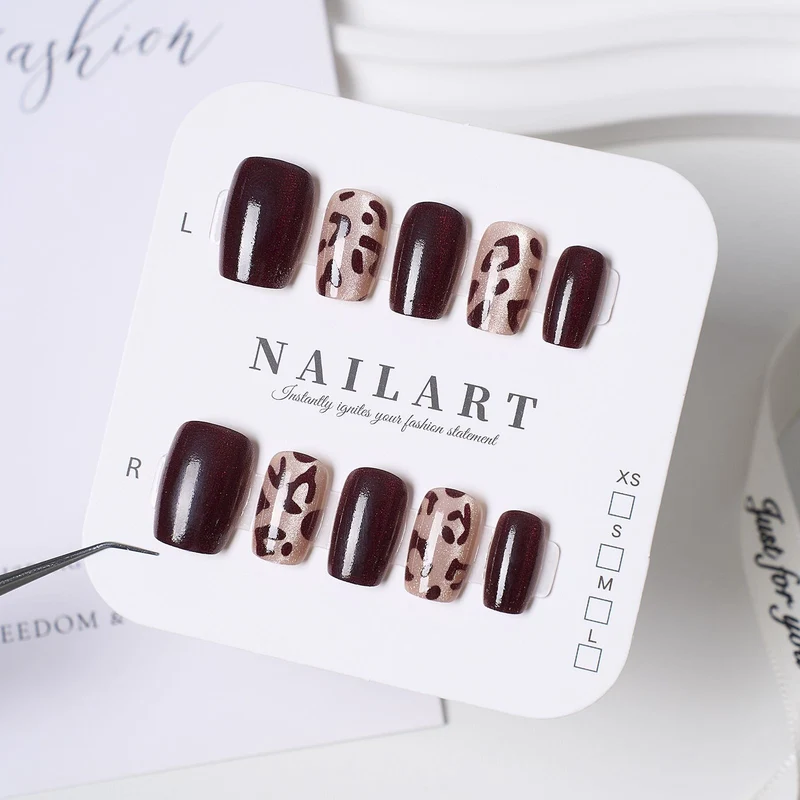 Schmetterling-inspirierte Stiletto Press-On Nägel
