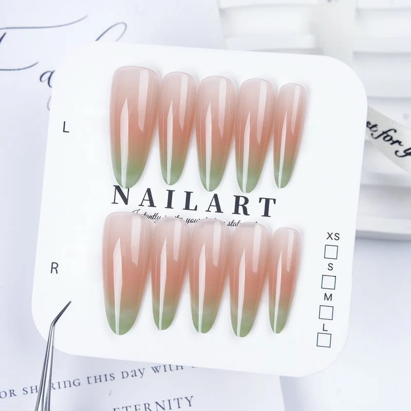 Schmetterling-inspirierte Stiletto Press-On Nägel