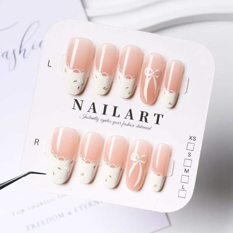 Schmetterling-inspirierte Stiletto Press-On Nägel