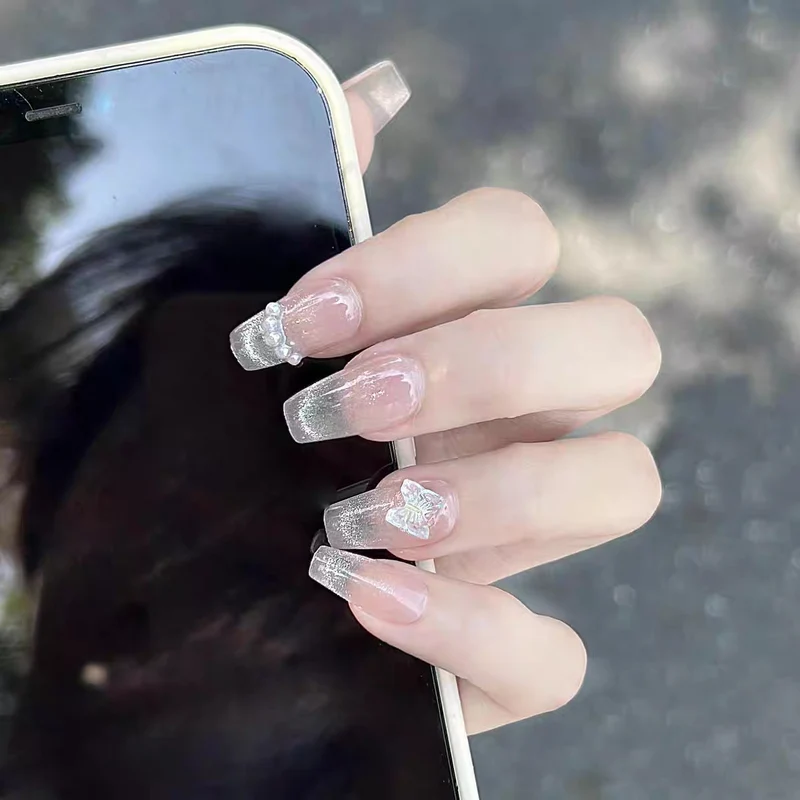 Künstlerische Stiletto-Nagelverlängerungen
