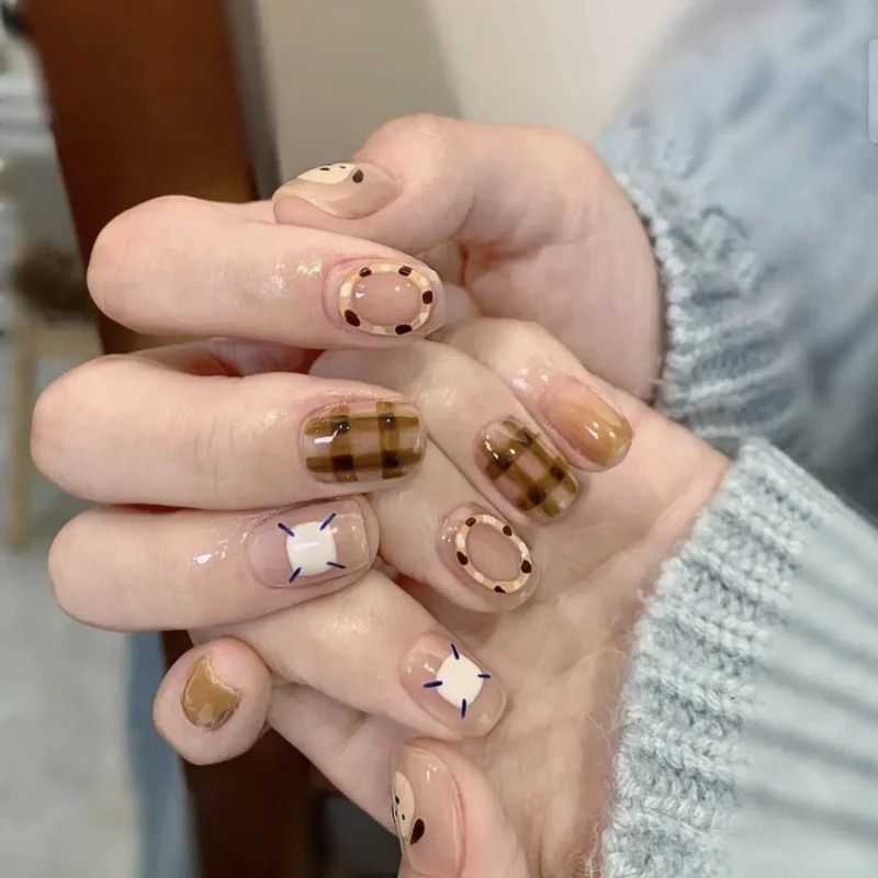 Künstlerisches Muster Nagel Kunst Set