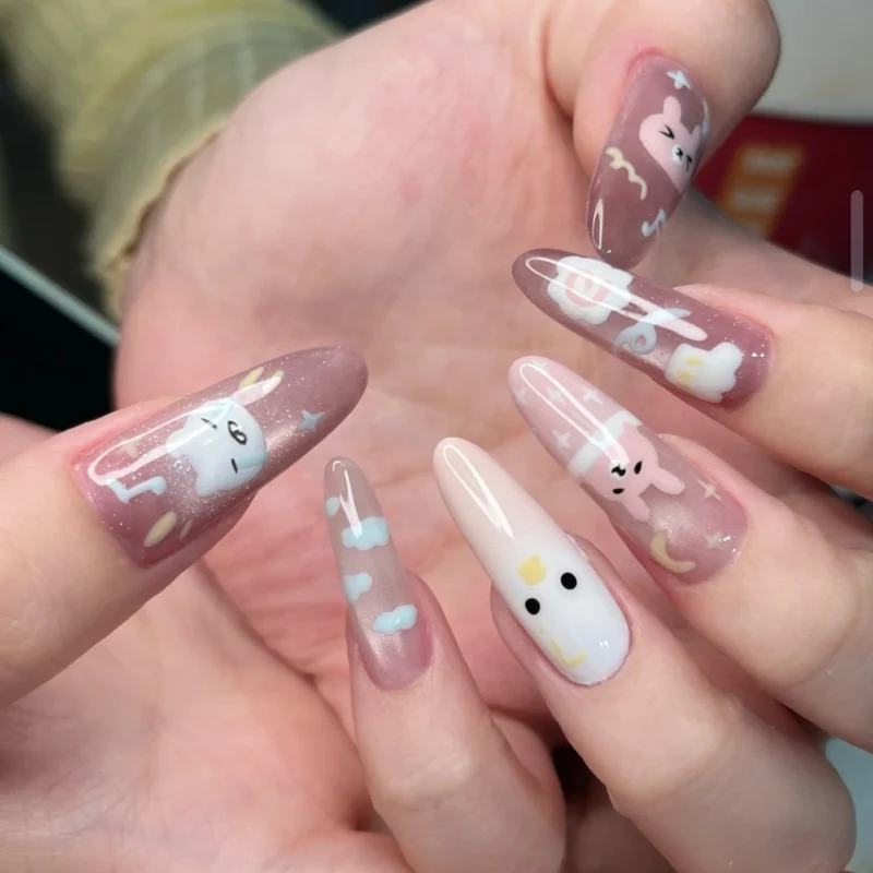 Künstlerische Nagelzubehör
