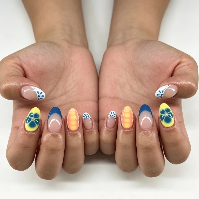 Künstlerische florale Nagelspitzen