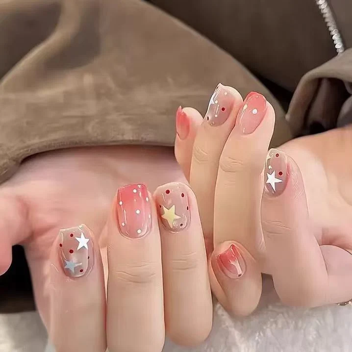 Künstlerische florale Design Press-On Nagel Verbesserungen