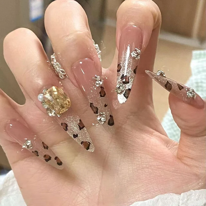 Artisan Floral Nail Art Verbesserungen