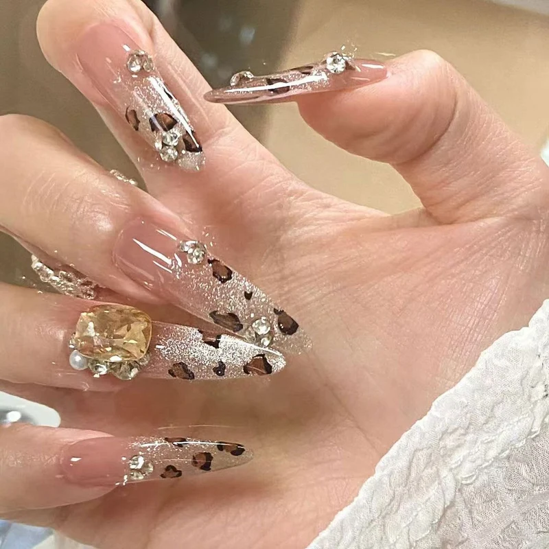 Artisan Floral Nail Art Verbesserungen