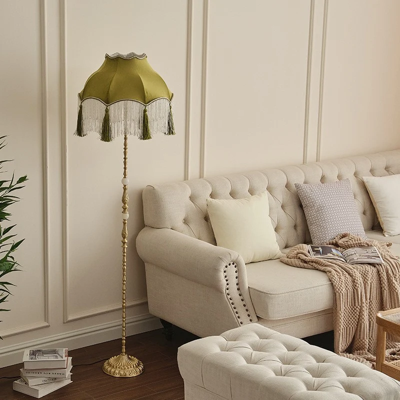 Vintage-inspirierte Stehlampe