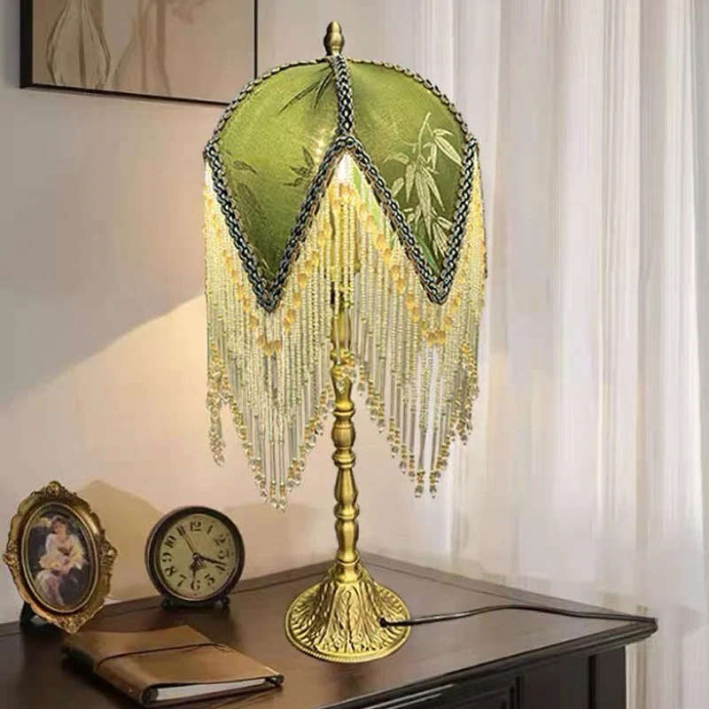 Vintage Perlen Tischlampe