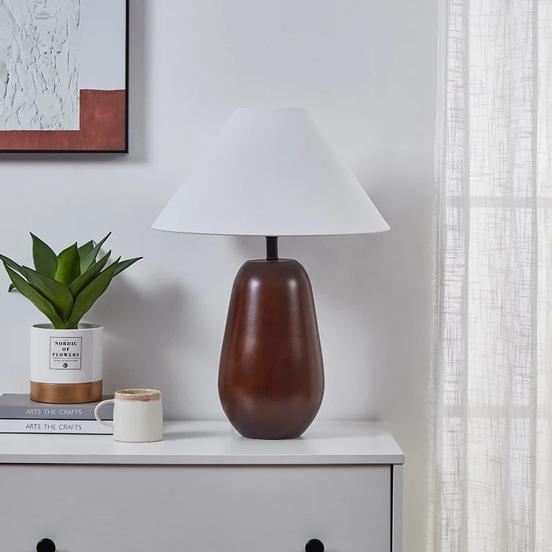 Stilvolle Keramik-Tischlampe