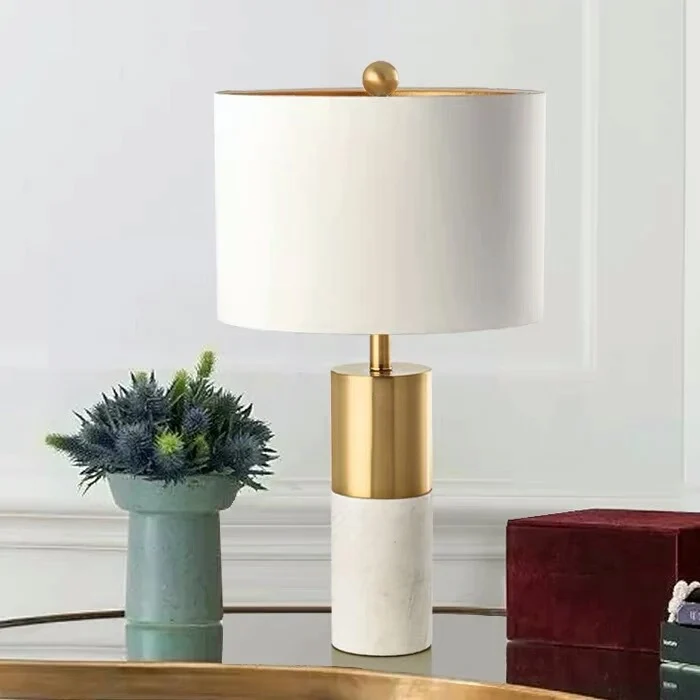 Elegante Moderne Tischlampe