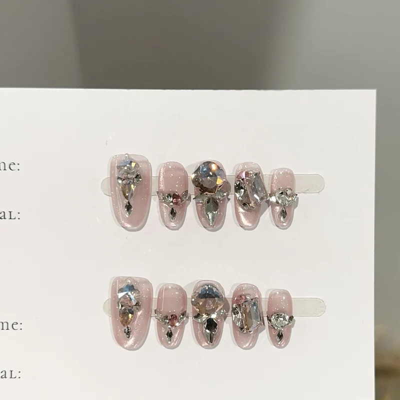 Glitzerndes Press-On-Nagel-Set