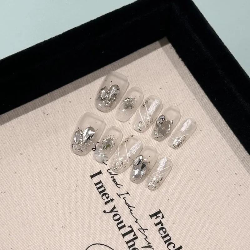 Glamouröse kristallverzierte Press-On Nagelkit