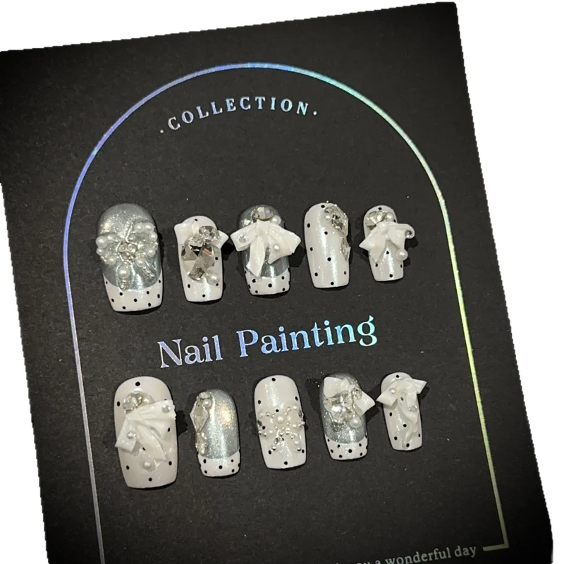 Elegante Themen-Presse-Nagelkunst