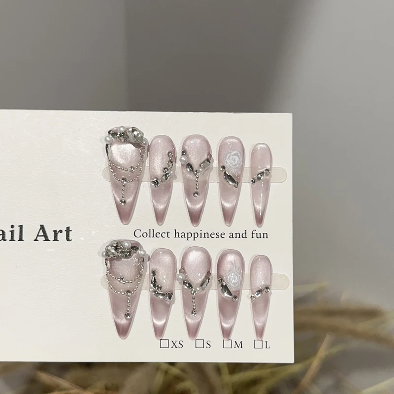Elegantes Strass-verziertes Stilettos Press-On Nagelset